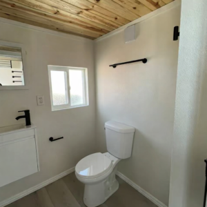 tiny home on wheels